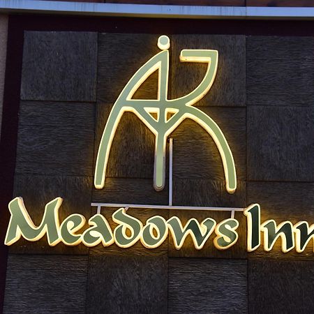 Meadows Inn Májszúr Kültér fotó