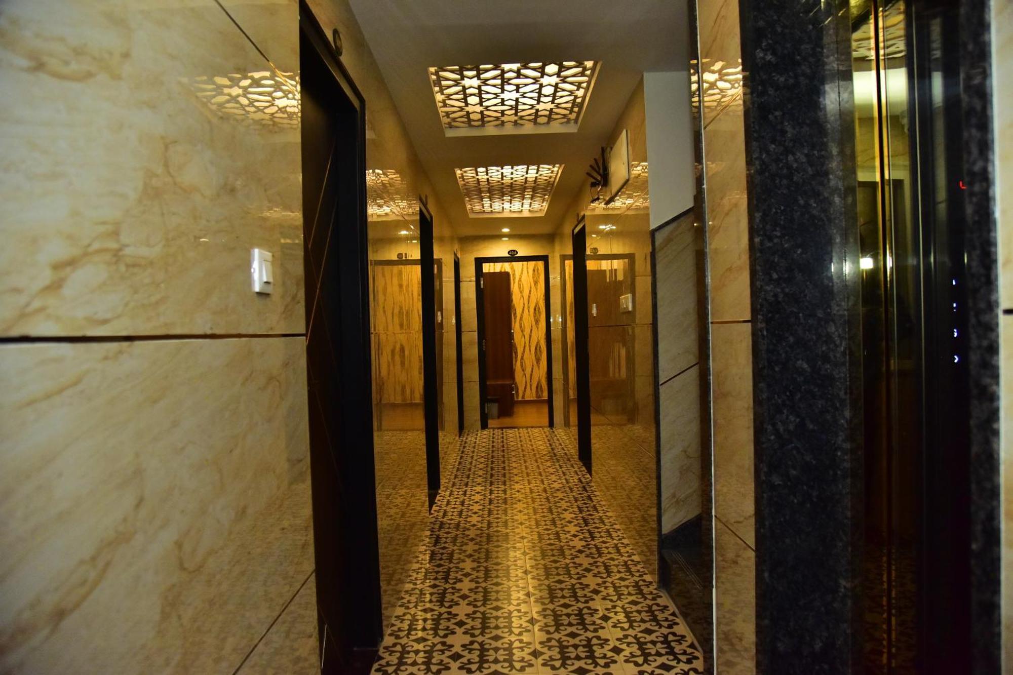 Meadows Inn Májszúr Kültér fotó